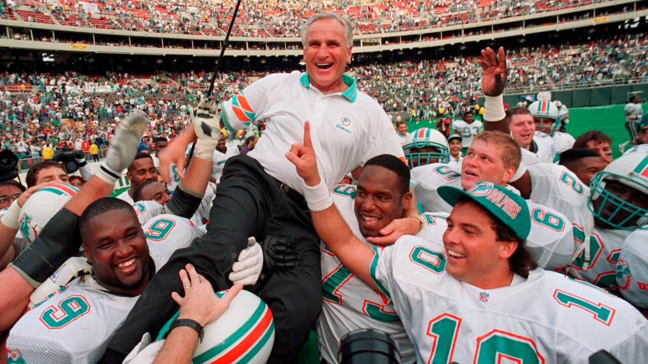 Dolphins juhlii Super Bowl -voittoa